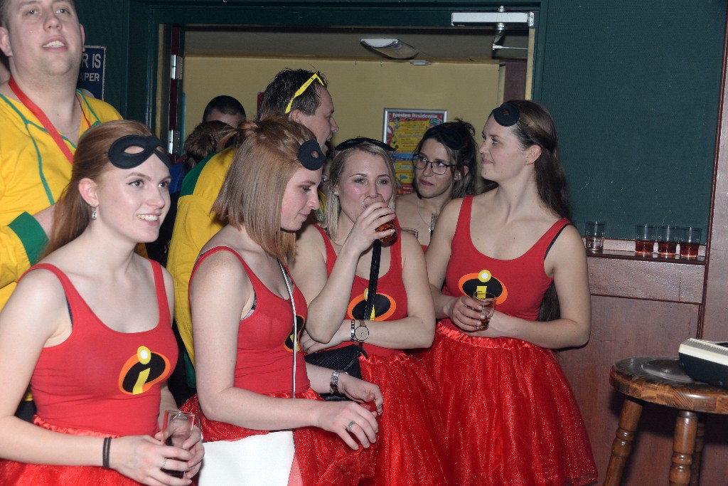 ../Images/Held op sokken feest 121.jpg